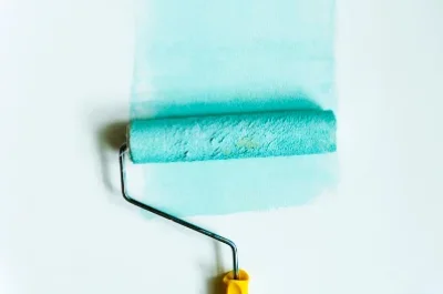 Peinture intérieure à la Turbie — murs, plafonds et boiseries